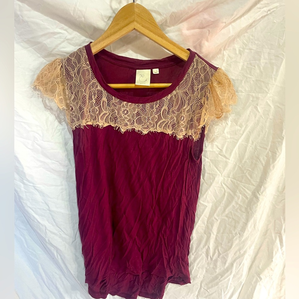 By eloise purple and lace shirt size small nwt